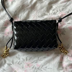 Bottega Veneta Loop Intreccatio Cross Body Bag Mini.
